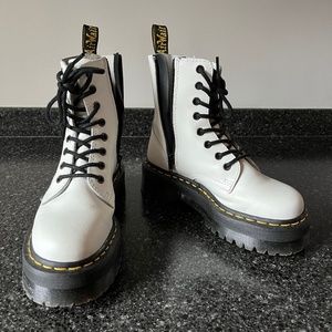 White Jadon Doc Martebs